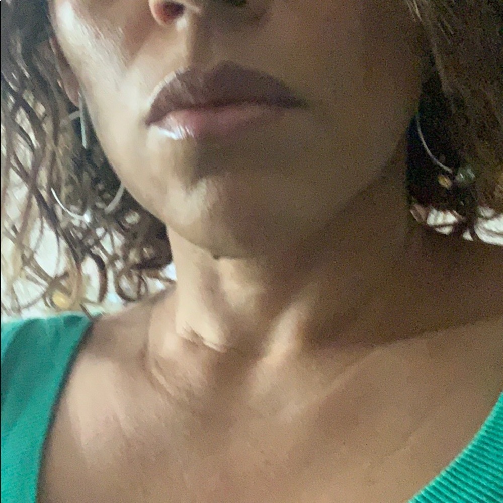 Meet your Posher, Ana